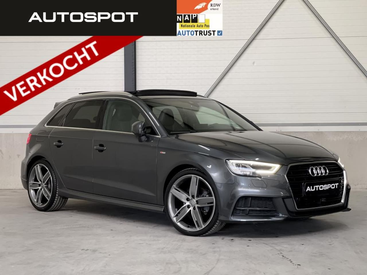 Audi A3 Sportback - 1.5 TFSI 3x S-Line Alle Opties RS3 Zetels Pano - AutoWereld.nl