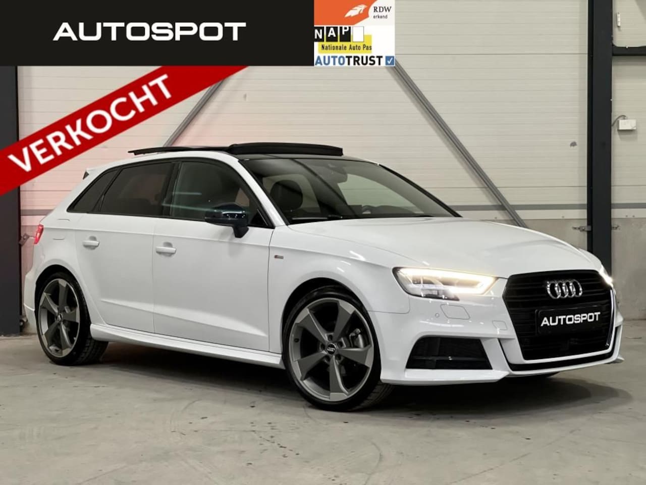 Audi A3 Sportback - 1.5 TFSI S-Line Alle Opties Pano Virtual ACC B&O - AutoWereld.nl