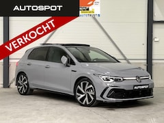 Volkswagen Golf - 1.5 eTSI R-Line FULL ACC NaviPro Pano Harman