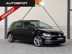 Volkswagen Golf - 1.5 TSI Highline Pano Virtual ACC Keyless Navi