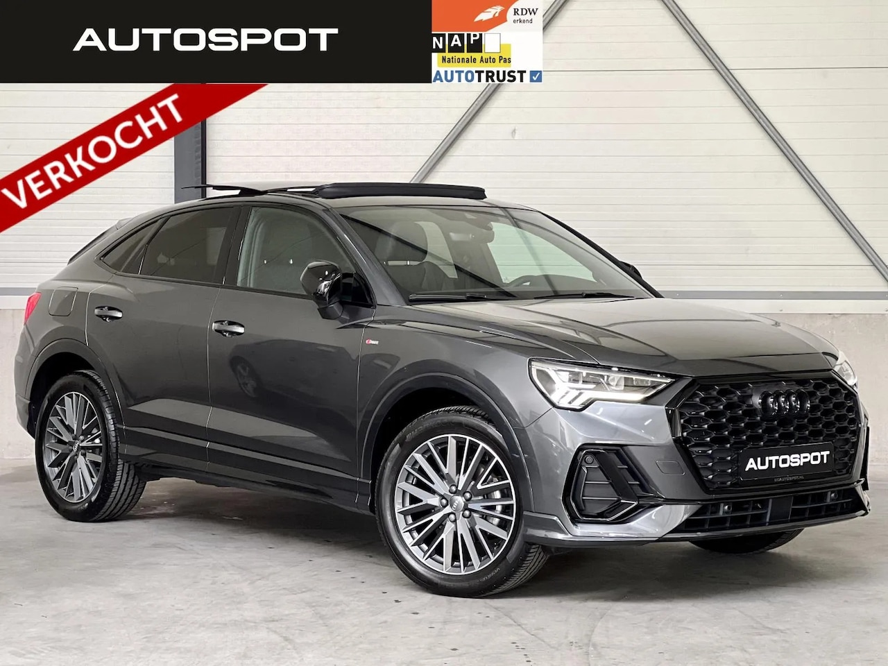 Audi Q3 Sportback - 35 TFSI S-Line Black Optik Pano ACC Trekhaak - AutoWereld.nl