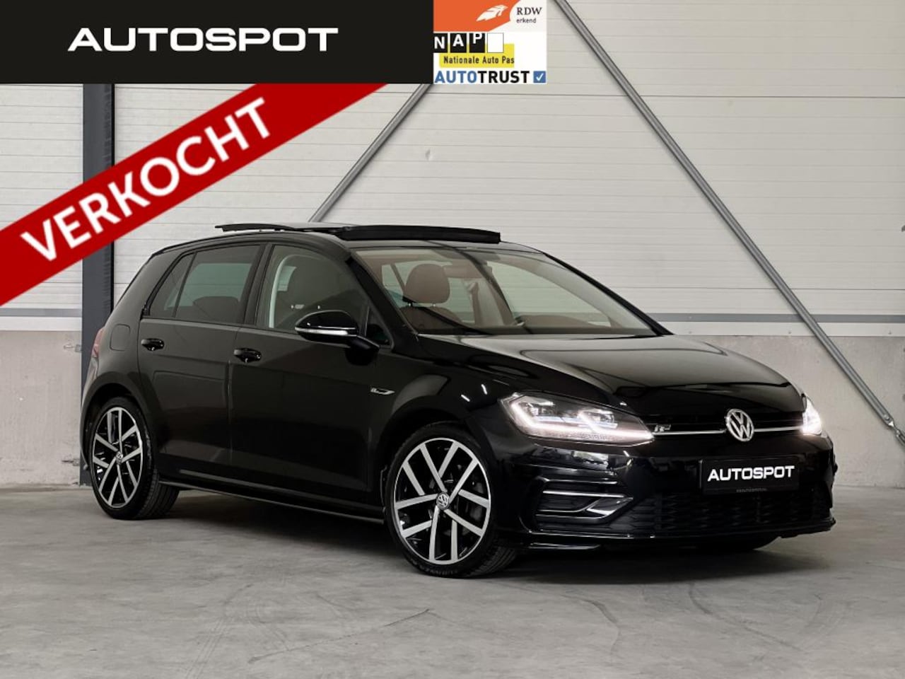 Volkswagen Golf - 1.4 TSI 150Pk R-Line Pano Virtual ACC Navi - AutoWereld.nl