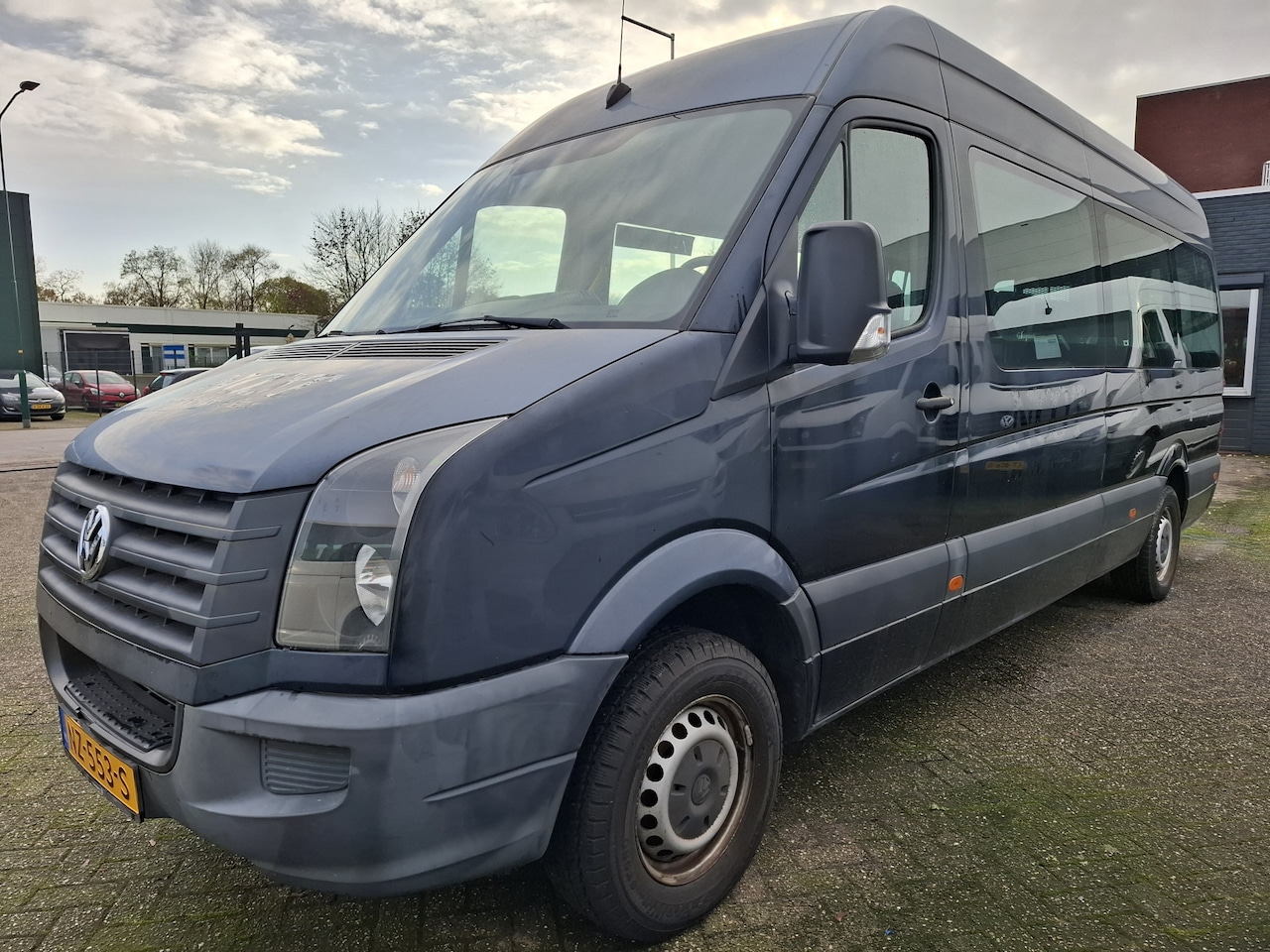 Volkswagen Crafter - 35 2.0 TDI L3H2 BM MOTOR KAPOT 13250.- INCL BTW 9-PERSOONS 114PK - AutoWereld.nl