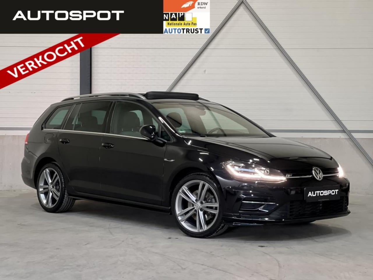 Volkswagen Golf Variant - 1.4 TSI 2x R-Line Pano Navi Alle Opties - AutoWereld.nl