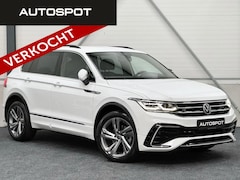 Volkswagen Tiguan - 1.5 TSI R-Line ACC Navi IQ Light Trekhaak