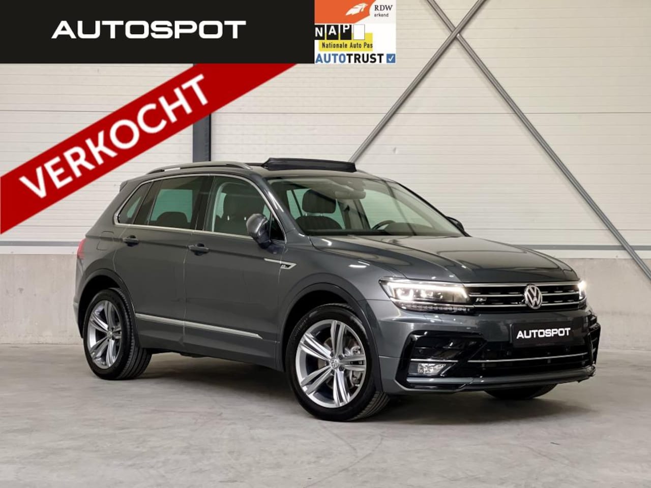 Volkswagen Tiguan - 2.0 TSI 4M R-Line Pano Virtual Navi HUD - AutoWereld.nl