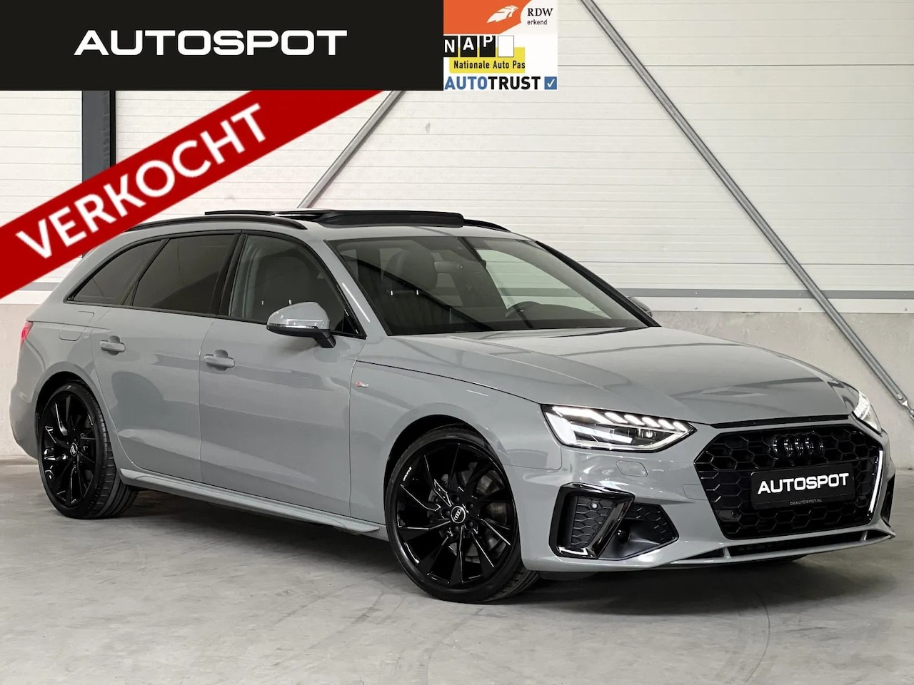 Audi A4 Avant - 40 TFSI S-Line Black Edit. ACC Facelift Pano - AutoWereld.nl