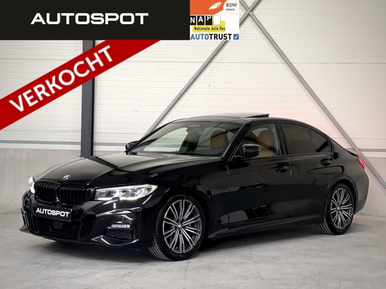 BMW 3-serie - Sedan 330i High Executive M-Sport FULL ACC - AutoWereld.nl