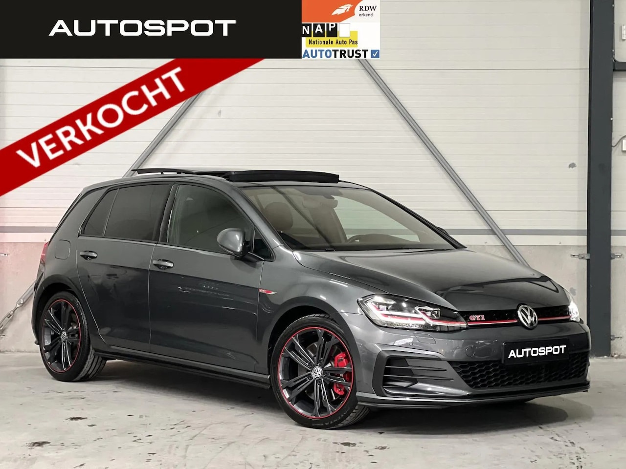 Volkswagen Golf - 2.0 TSI GTI Performance 245 Pk Pano Virtual Dyna - AutoWereld.nl