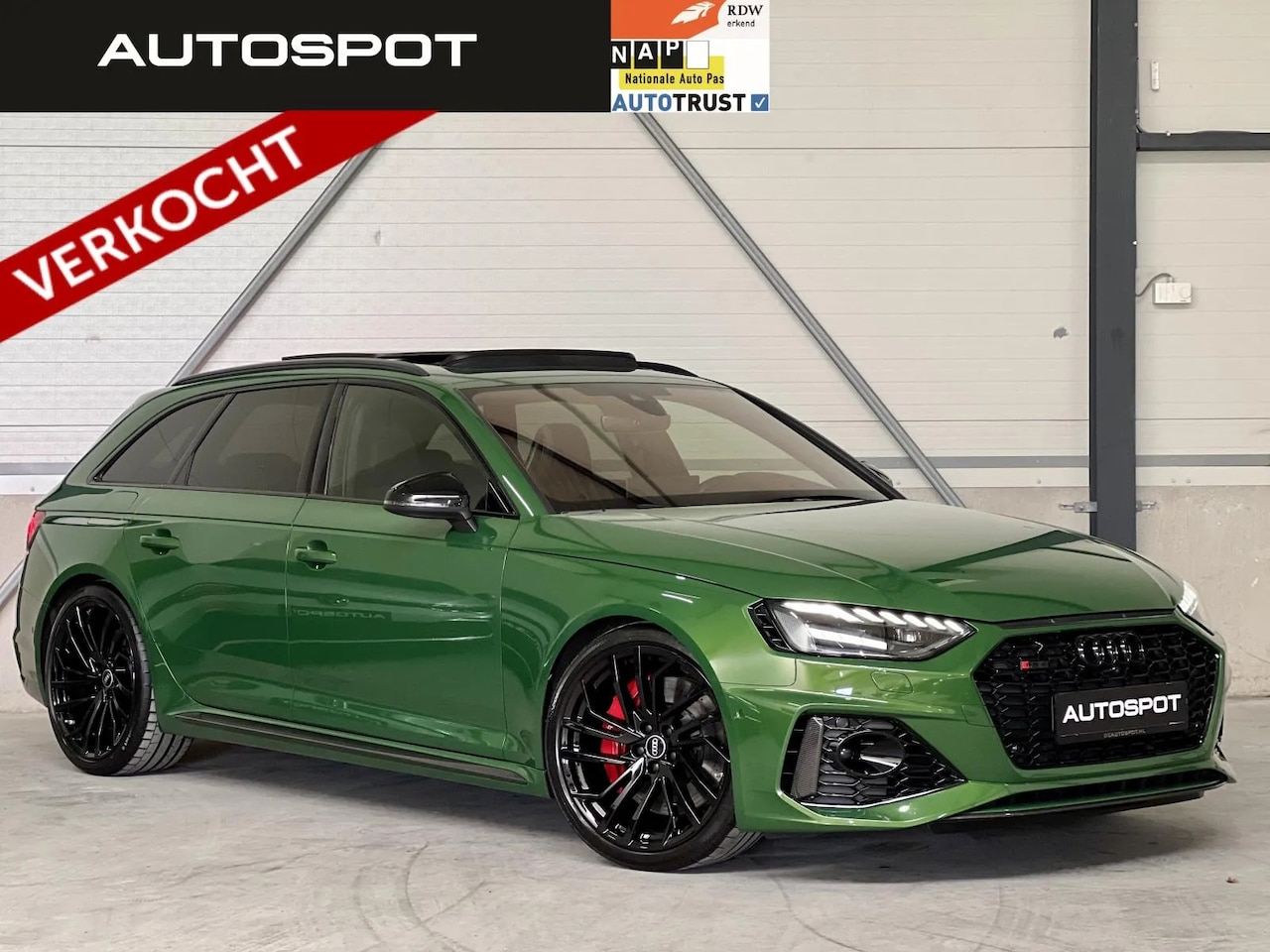 Audi RS4 - Avant 2.9 TFSI Quattro RS Mode Pano Carbon Uniek! - AutoWereld.nl