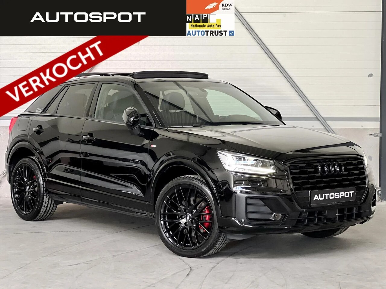 Audi Q2 - 35 TFSI S-Line Black Edition Pano Camera Trekhaak Keyless - AutoWereld.nl