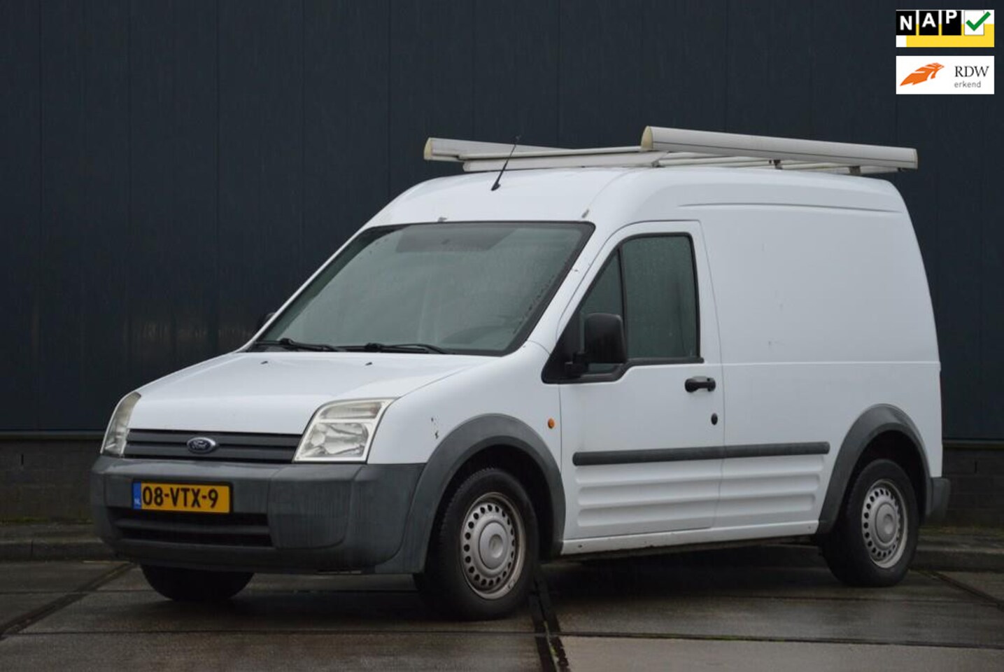 Ford Transit Connect - T230L 1.8 TDCi 90PK Airco Schuifdeur Trekhaak Imperiaal - AutoWereld.nl