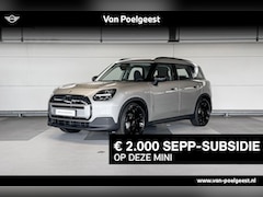 MINI Countryman - Electric E Essential 66.5 kWh | Pakket XS | Dak en spiegelkappen in carrosseriekleur | Sub