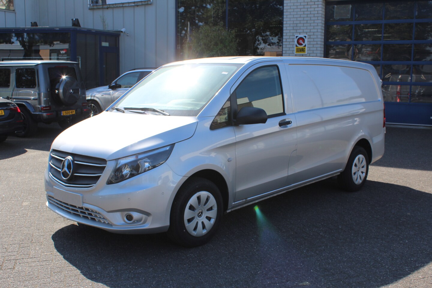 Mercedes-Benz Vito - 116 CDI L2 Audio 40 met navigatie en camera, Trekhaak - AutoWereld.nl