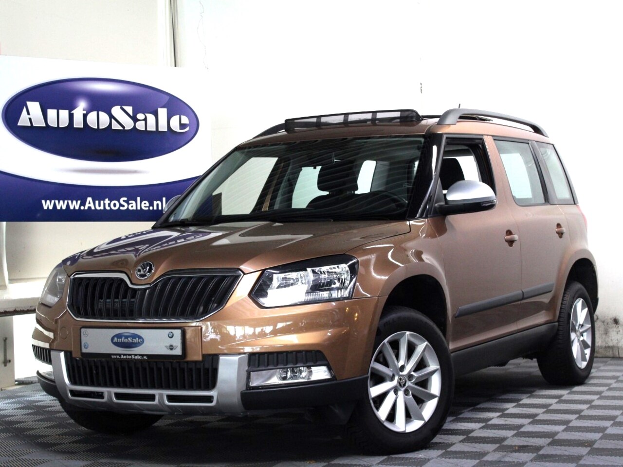 Skoda Yeti Outdoor - 1.4 TSI DSG Adventure PANO CARPLAY NAV STOELVW CRUISE '15 - AutoWereld.nl