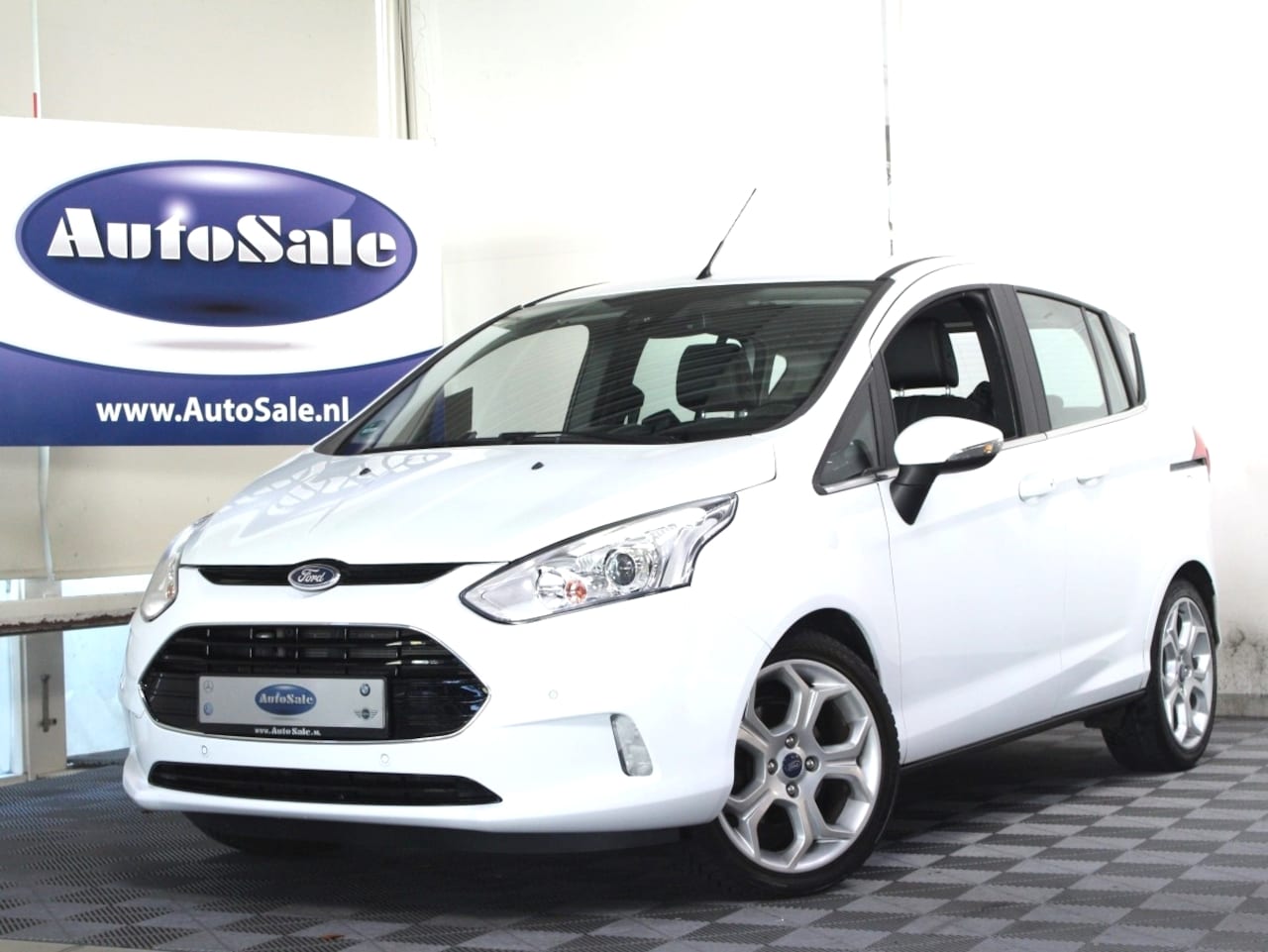 Ford B-Max - 1.6 TI-VCT Style AUT 2eEIG 48.000 km PDC BT LEDER STOELVW KEYLS '15 - AutoWereld.nl