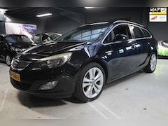 Opel Astra Sports Tourer - 1.4 Turbo Sport