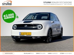 Honda e - e Advance 16" *€2.000 SUBSIDIE MOGELIJK* | Panoramadak | Navigatie | 360° Camera | Stuur