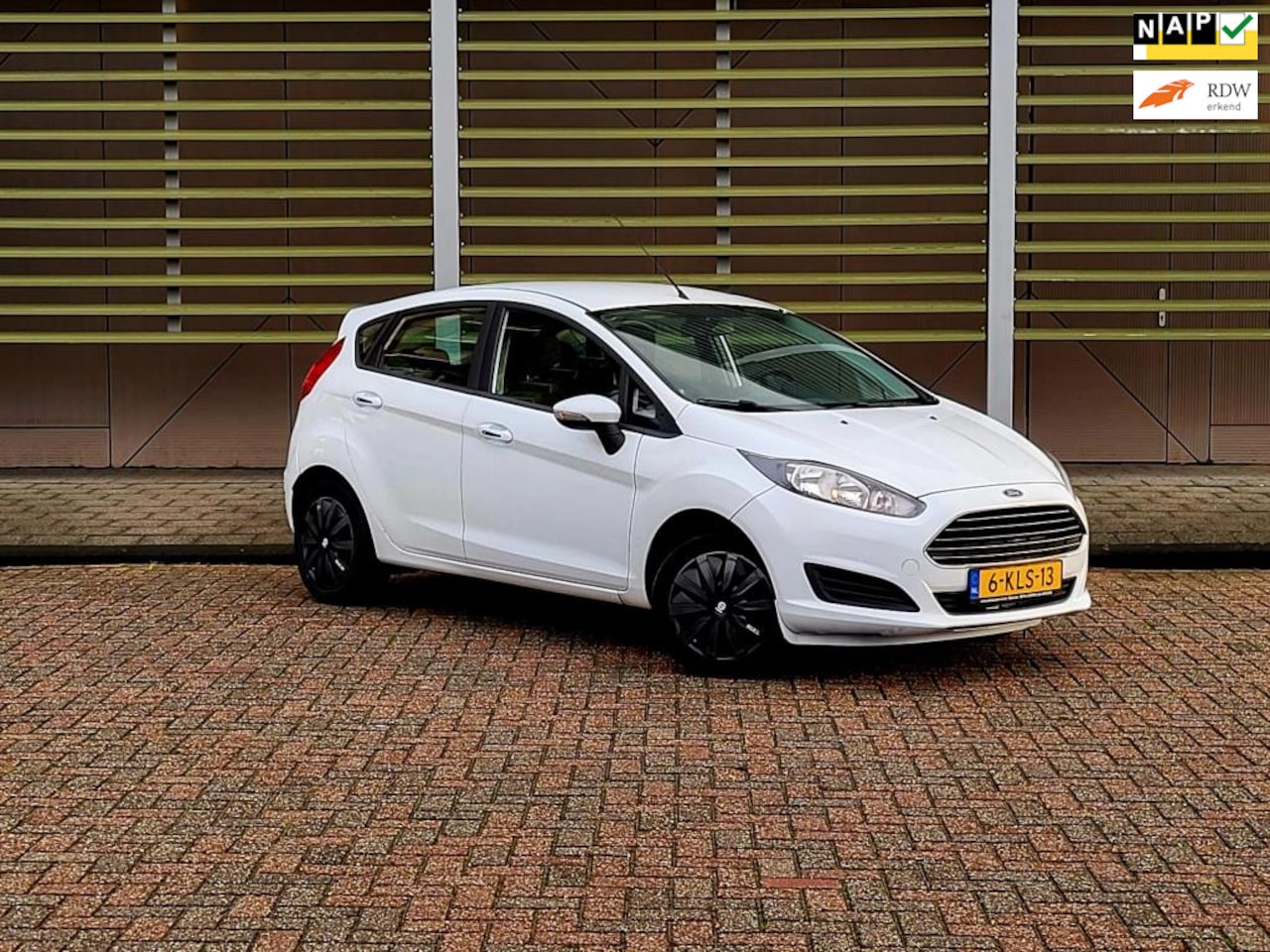 Ford Fiesta - 1.0 Champion / Airco / 5 Drs / Nap - AutoWereld.nl