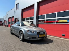 Audi A4 Cabriolet - 1.8 Turbo Pro Line Exclusive