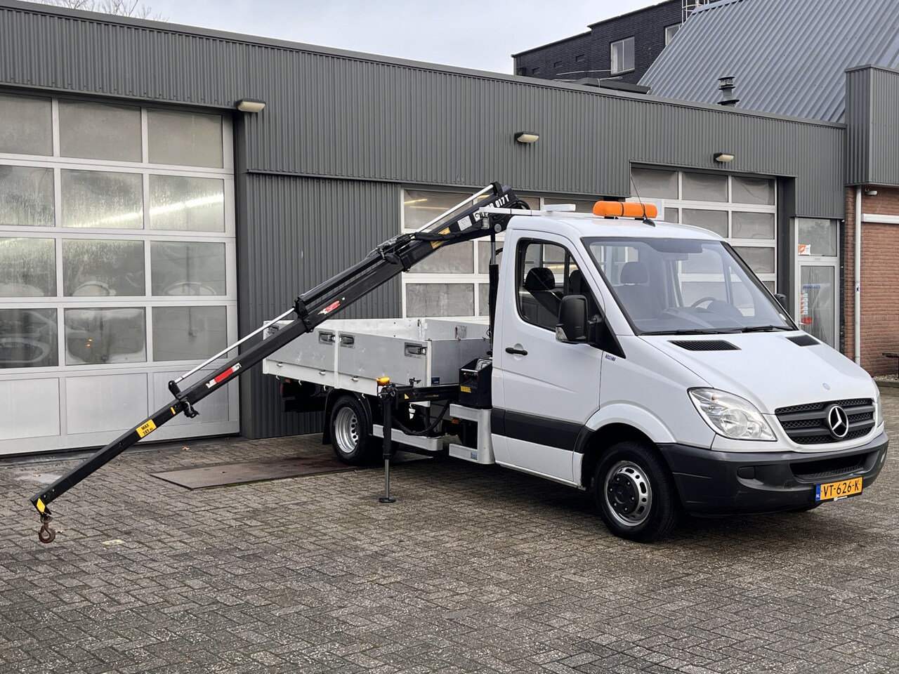 Mercedes-Benz Sprinter - 510 2.2 CDI 366 Hiab 017T Laadkraan Trekhaak 3500kg trekgewicht 3 persoons Ex gemeente Kra - AutoWereld.nl