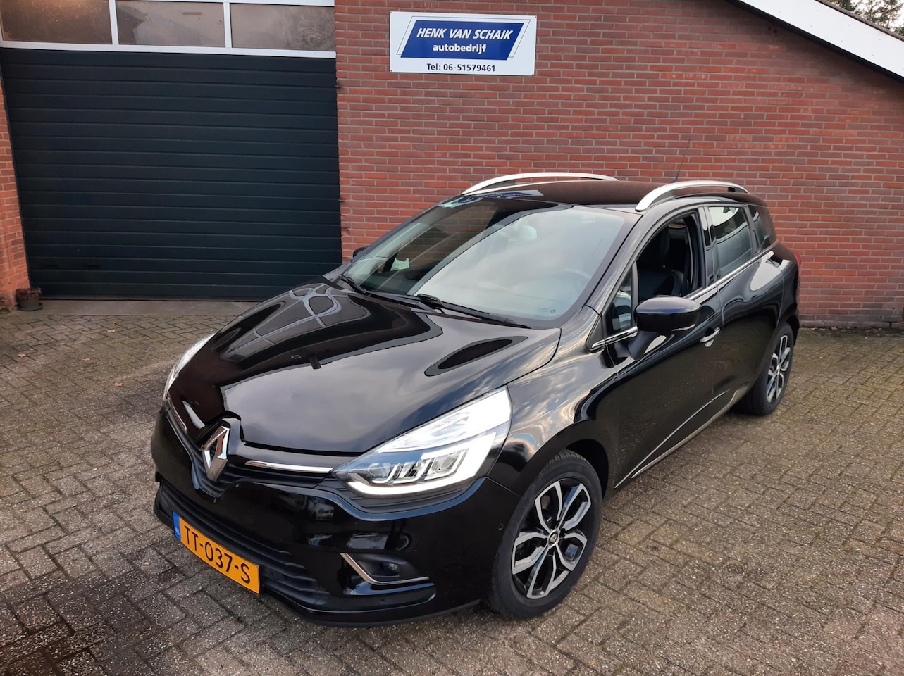 Renault Clio Estate - 0.9 TCe Bose 2018 - CAMERA, STOELVERWARMING - AutoWereld.nl