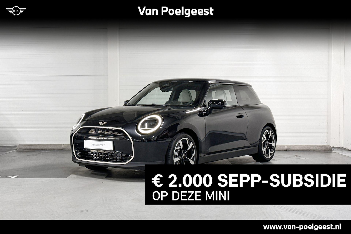 MINI Cooper - E |  Favoured Uitvoering | L Pakket | 18" Slide Spoke two-tone | Subsidie Deals - AutoWereld.nl