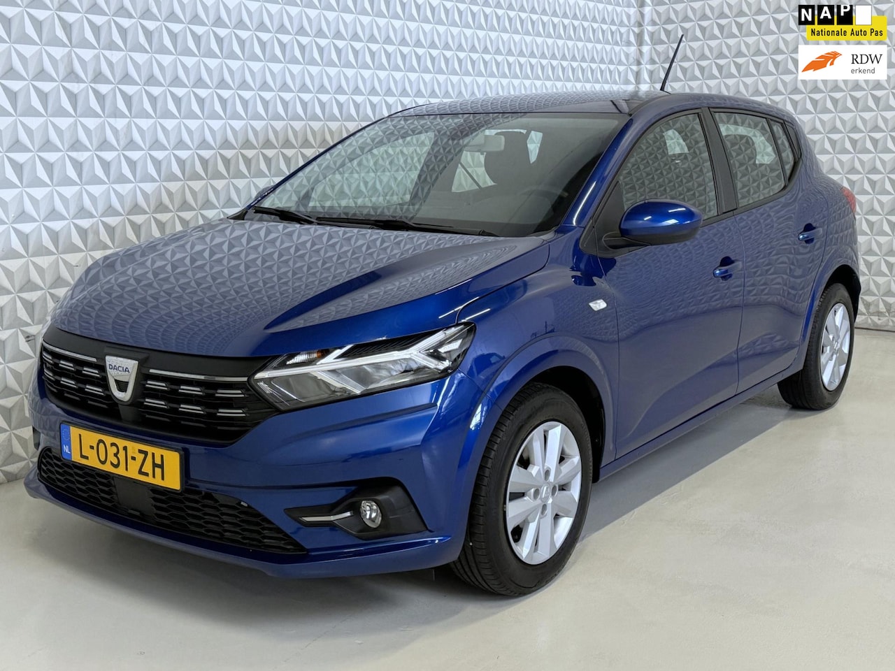 Dacia Sandero - 1.0 TCe Bi-Fuel Comfort 1e Eigenaar 69.000km (2021) - AutoWereld.nl