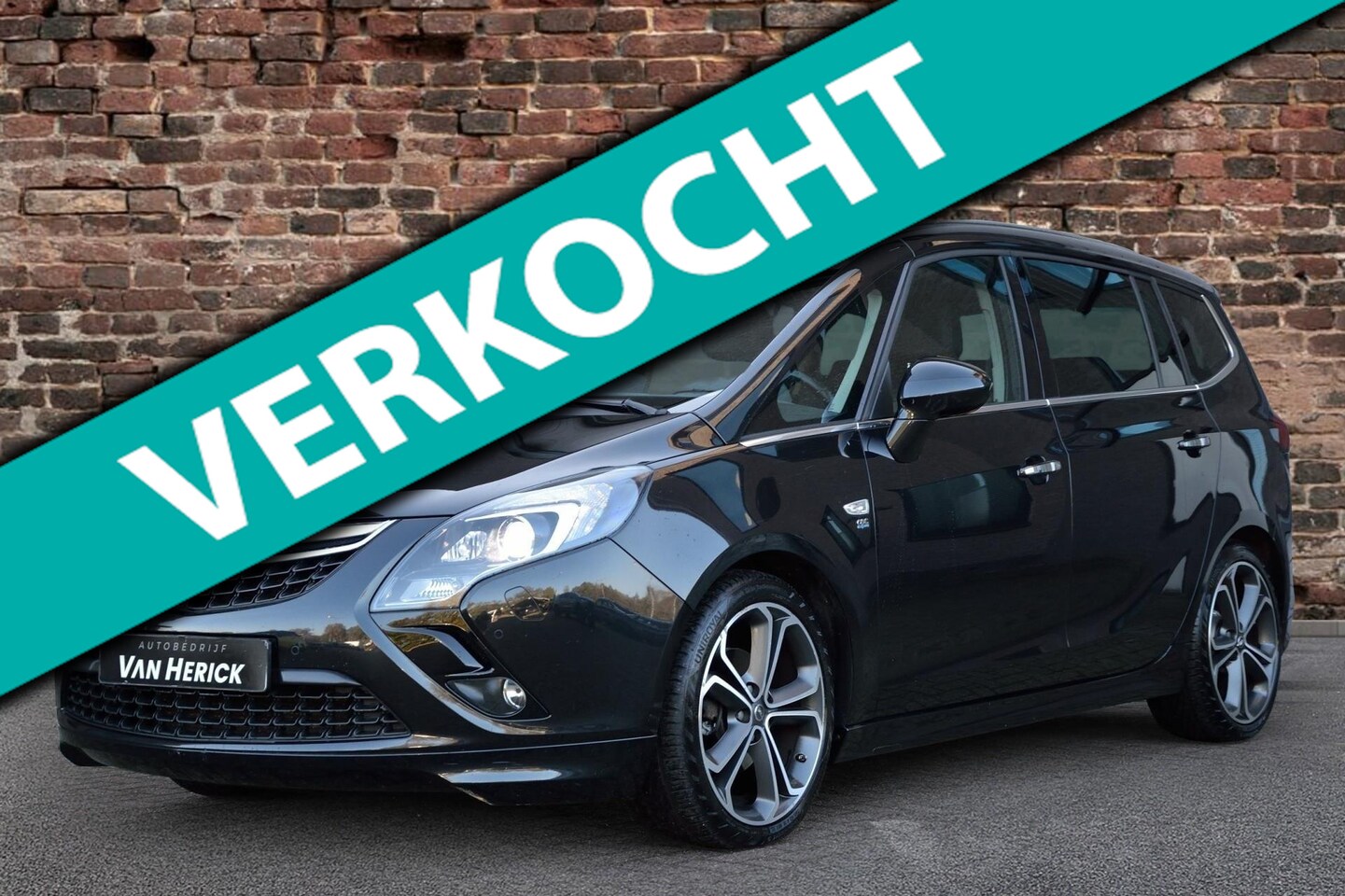 Opel Zafira Tourer - 1.4 Turbo 140 PK 7-Persoons | OPC line | Navi | Leder - AutoWereld.nl