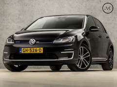 Volkswagen Golf - 1.4 TSI GTE Sport 204Pk Automaat (NAVIGATIE, CLIMATE, GETINT GLAS, SFEERVERLICHTING, PARKE