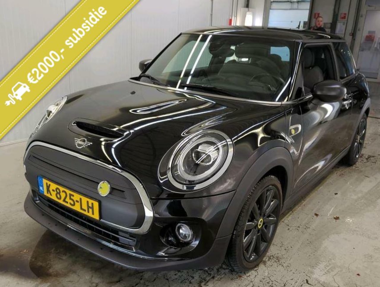 MINI Mini-Electric - Essential 33 kWh | € 14.999,- na aftrek subsidie | - AutoWereld.nl