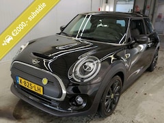 MINI Mini-Electric - Essential 33 kWh | € 14.999, - na aftrek subsidie |