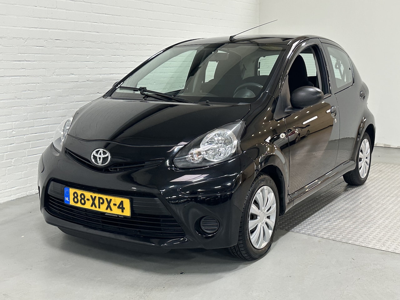 Toyota Aygo - 1.0 VVT-i Comfort AIRCO / ELK.PAKKET / STUURBKR - AutoWereld.nl