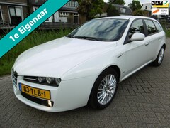 Alfa Romeo 159 Sportwagon - 1.7 T Progression 200pk 1e eig Leder Clima Navi UNIEK