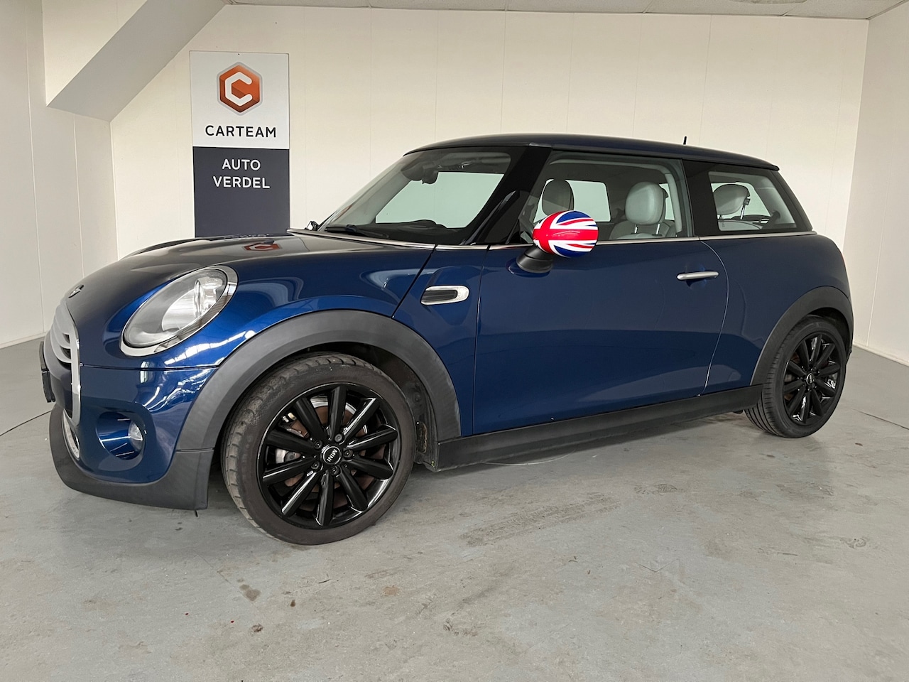 MINI Cooper - Mini 1.5 Chili Business Airco, Navigatie, Leder, LMV - AutoWereld.nl