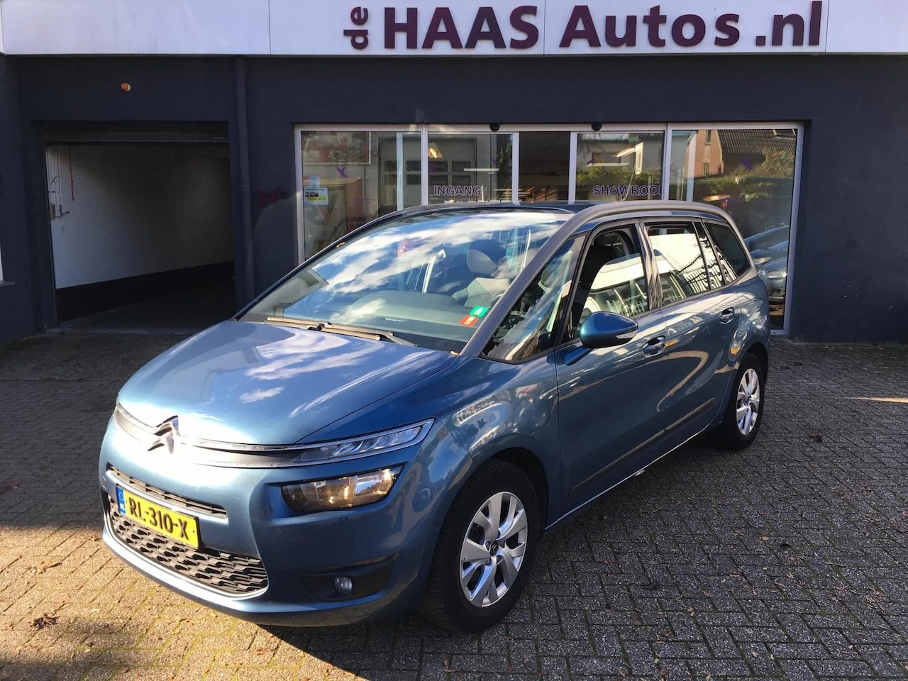 Citroën C4 Picasso - Grande 1.6 BlueHDi Business / 7 SEATS / NAVI / ALU VELGEN / APK 2025 - AutoWereld.nl