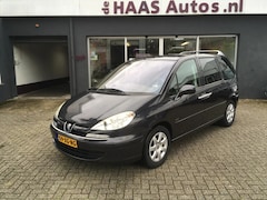 Peugeot 807 - 2.0 HDiF Norwest / 6 SEATS / UNIEKE KM STAND+NAP / EURO-4 EMISSIE