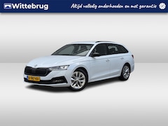 Skoda Octavia Combi - 1.0 TSI 110PK Sport Business / Zwenkbare Trekhaak / Parkeersensoren V+A / Digitale Cockpit