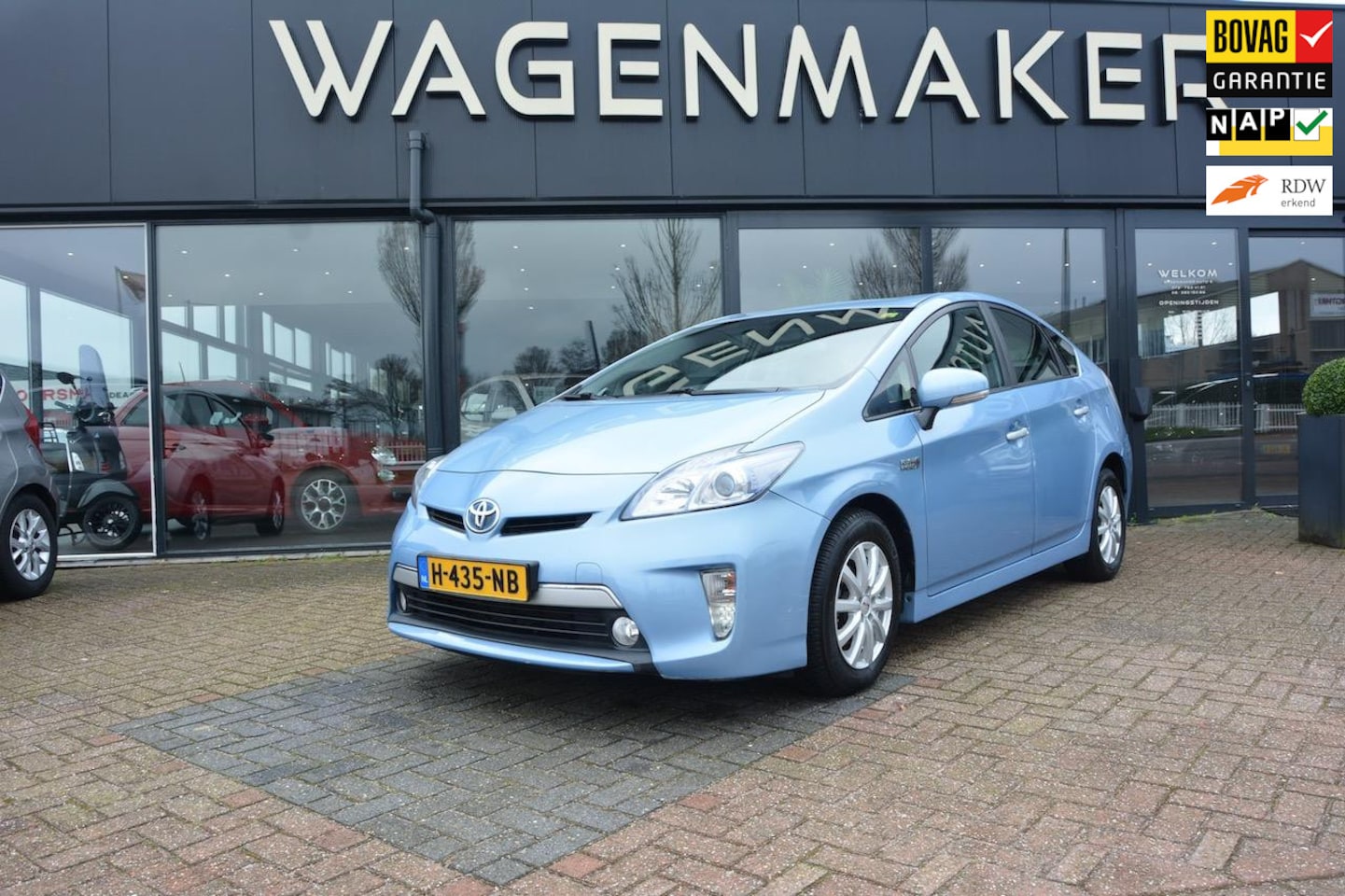 Toyota Prius - 1.8 Plug-in Aspiration Clima|NAV|Cruise|DealerO - AutoWereld.nl