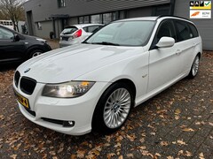 BMW 3-serie Touring - 320d Efficient Dynamics Edition Luxury Line