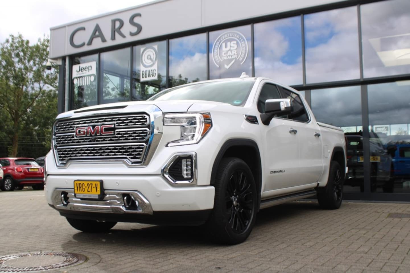 GMC Sierra - Denali 6.2 V8 Crew Cab, 1e eigenaar 31.322 KM - AutoWereld.nl