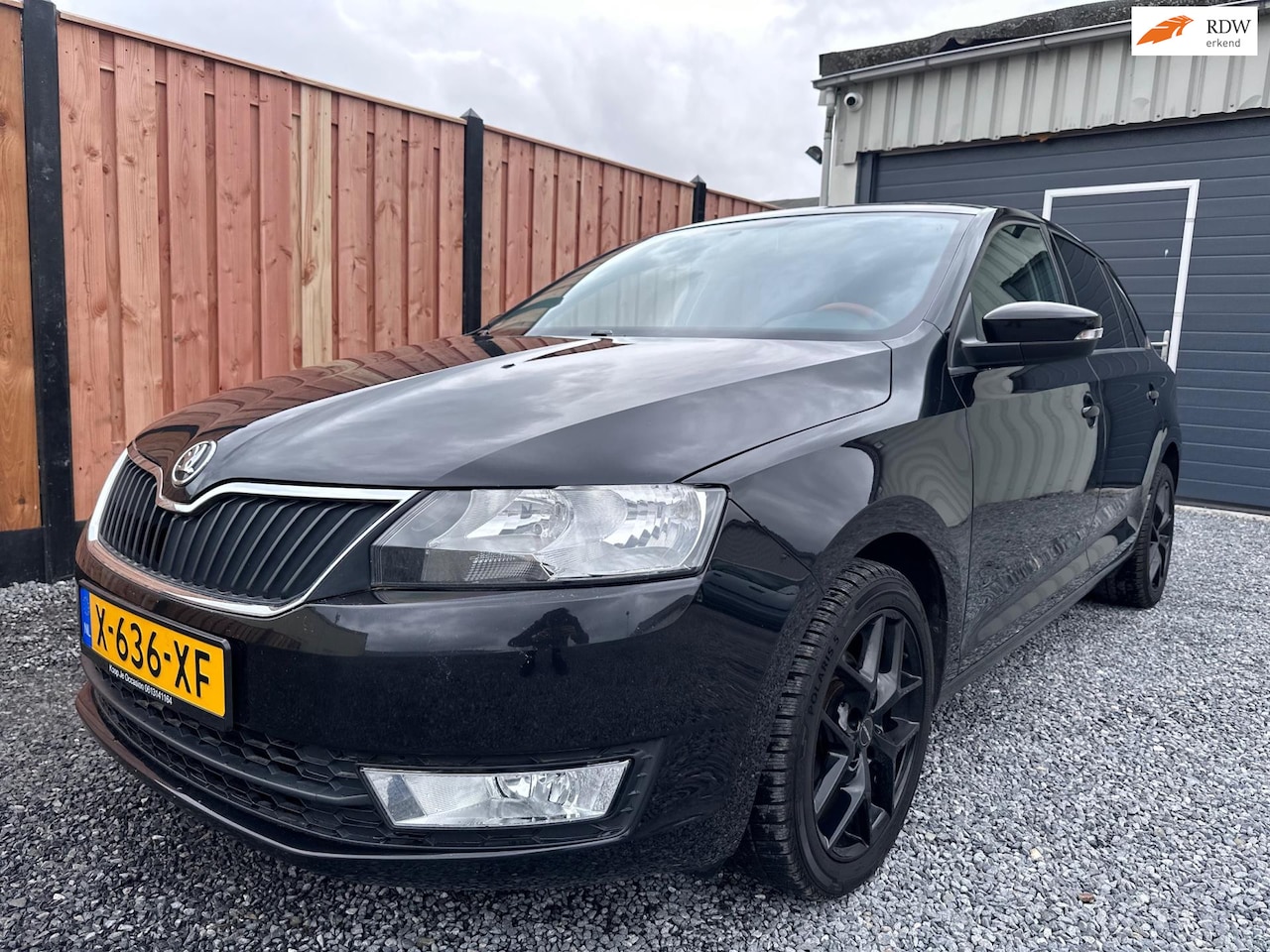 Skoda Rapid Spaceback - 1.2 TSI Greentech Edition Airco | PDC - AutoWereld.nl