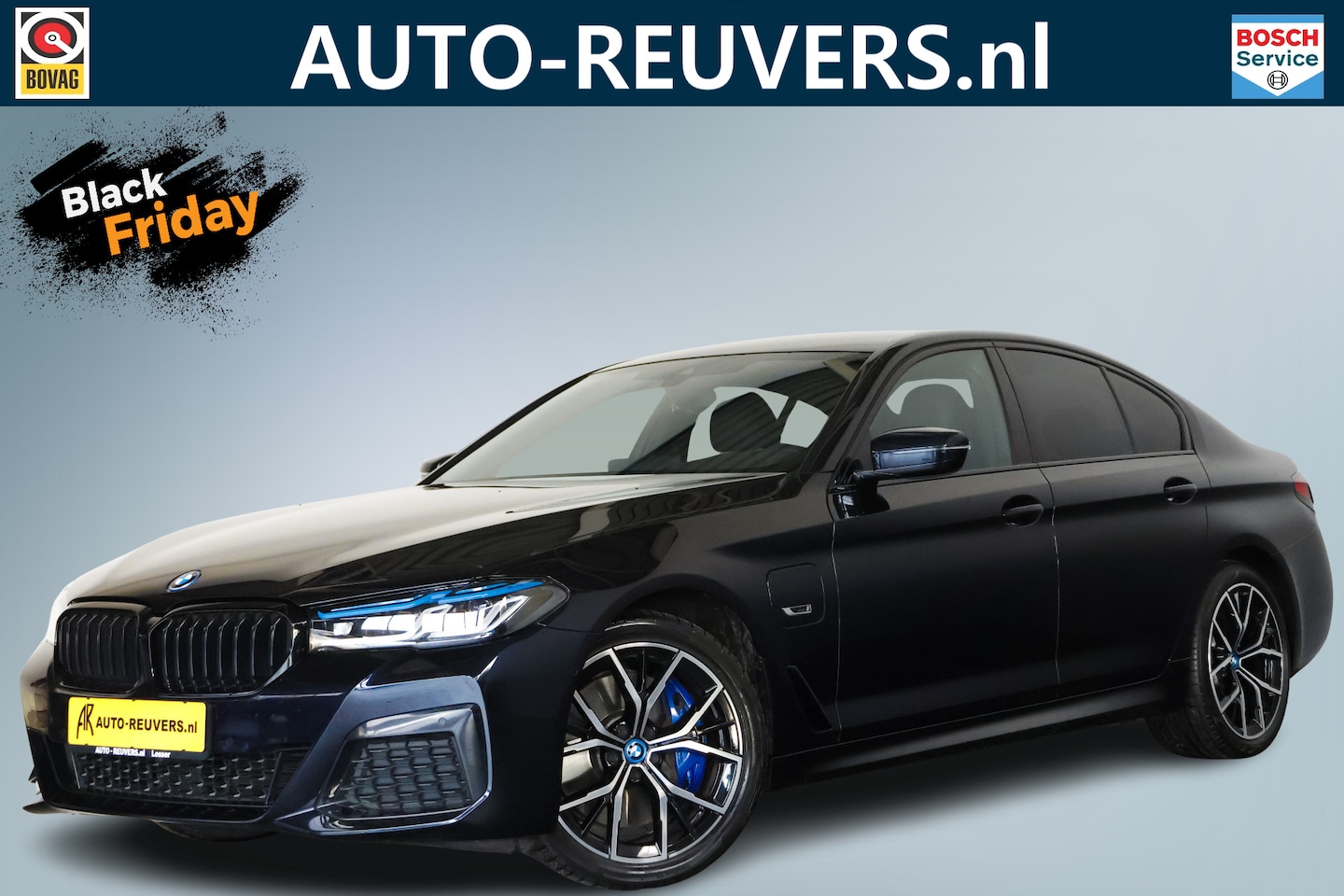 BMW 5-serie - 545e xDrive M-Sport / Leder / Navi / Carplay / DAB / Harman Kardon - AutoWereld.nl