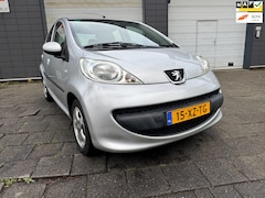 Peugeot 107 - 1.0-12V XS Urban Move NAP 1e EIGENAAR