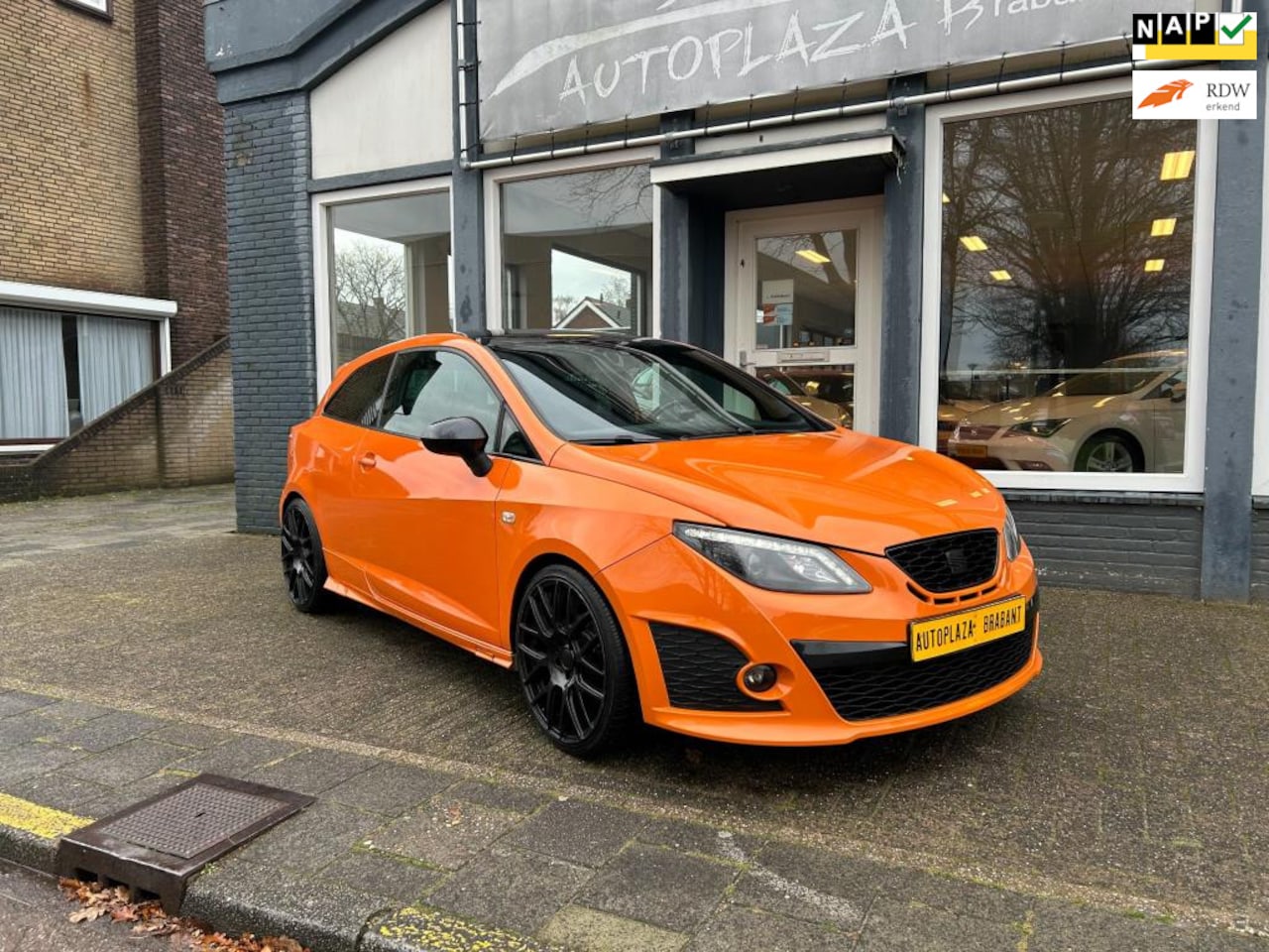 Seat Ibiza SC - 1.6 CUPRA / LIMITED 133/300 / PDC - AutoWereld.nl