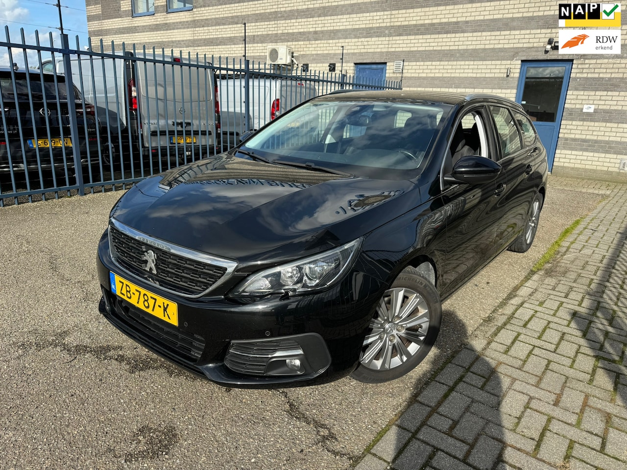 Peugeot 308 SW - 1.2 PureTech Allure AUTOMAAT ECC NAVI - AutoWereld.nl