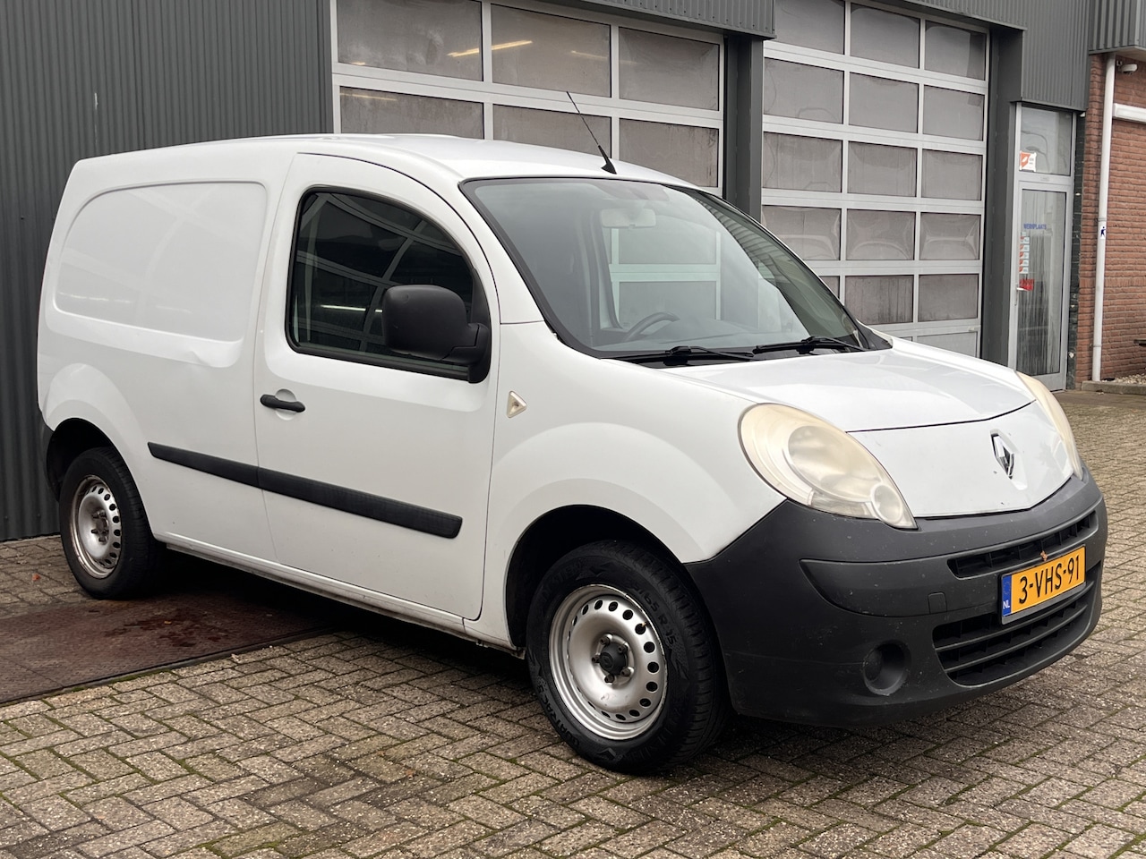 Renault Kangoo Express - 1.5 dCi 85 Cruise controle Stuurwielbediening 2-Persoons Houten vloer in laadruimte 2 sleu - AutoWereld.nl