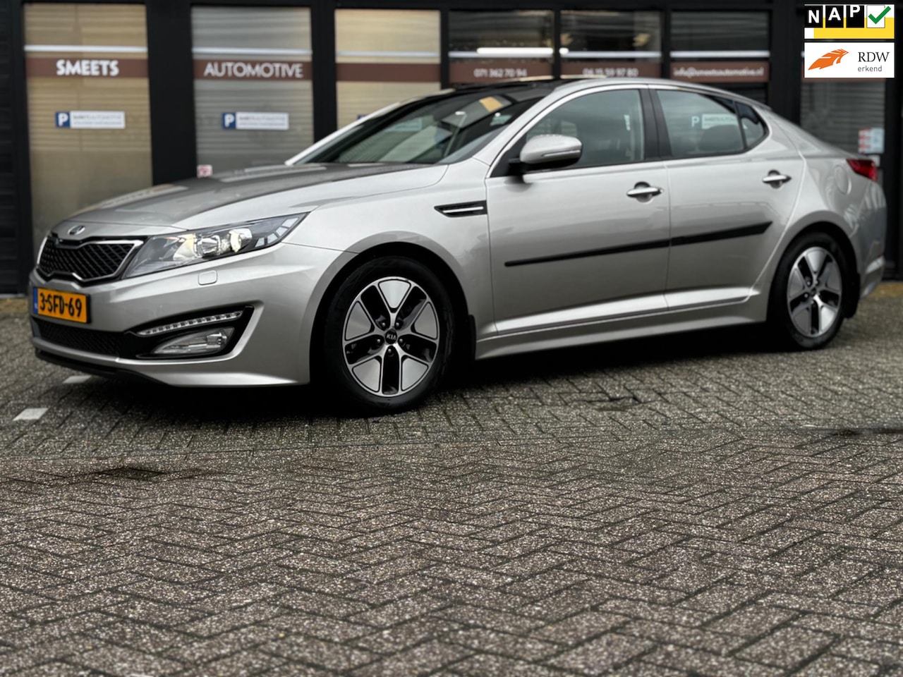 Kia Optima - 2.0 CVVT Hybrid Super Pack 2.0 CVVT Hybrid Super Pack,Pano,Automaat - AutoWereld.nl