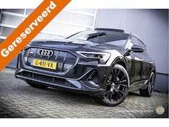 Audi e-tron - 50 Quattro S-Line Black Edition 22inch Pano 1e Eigenaar