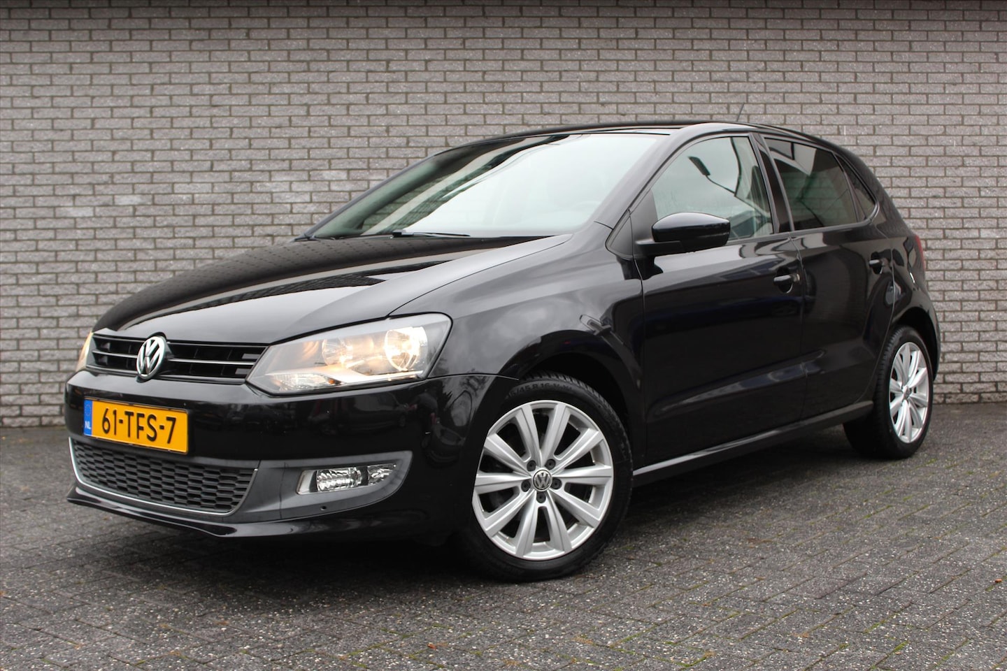 Volkswagen Polo - 1.2 TSI 90PK 5D Highline | Trekhaak | Cruise Control | Airco | LM 16'' - AutoWereld.nl